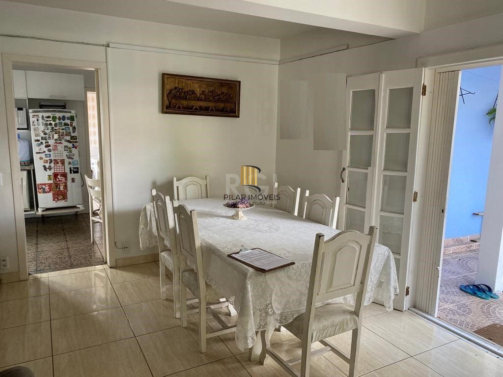 Casa para Venda - 316m², 3 dormitórios, sendo 1 suites, 4 vagas - Santana