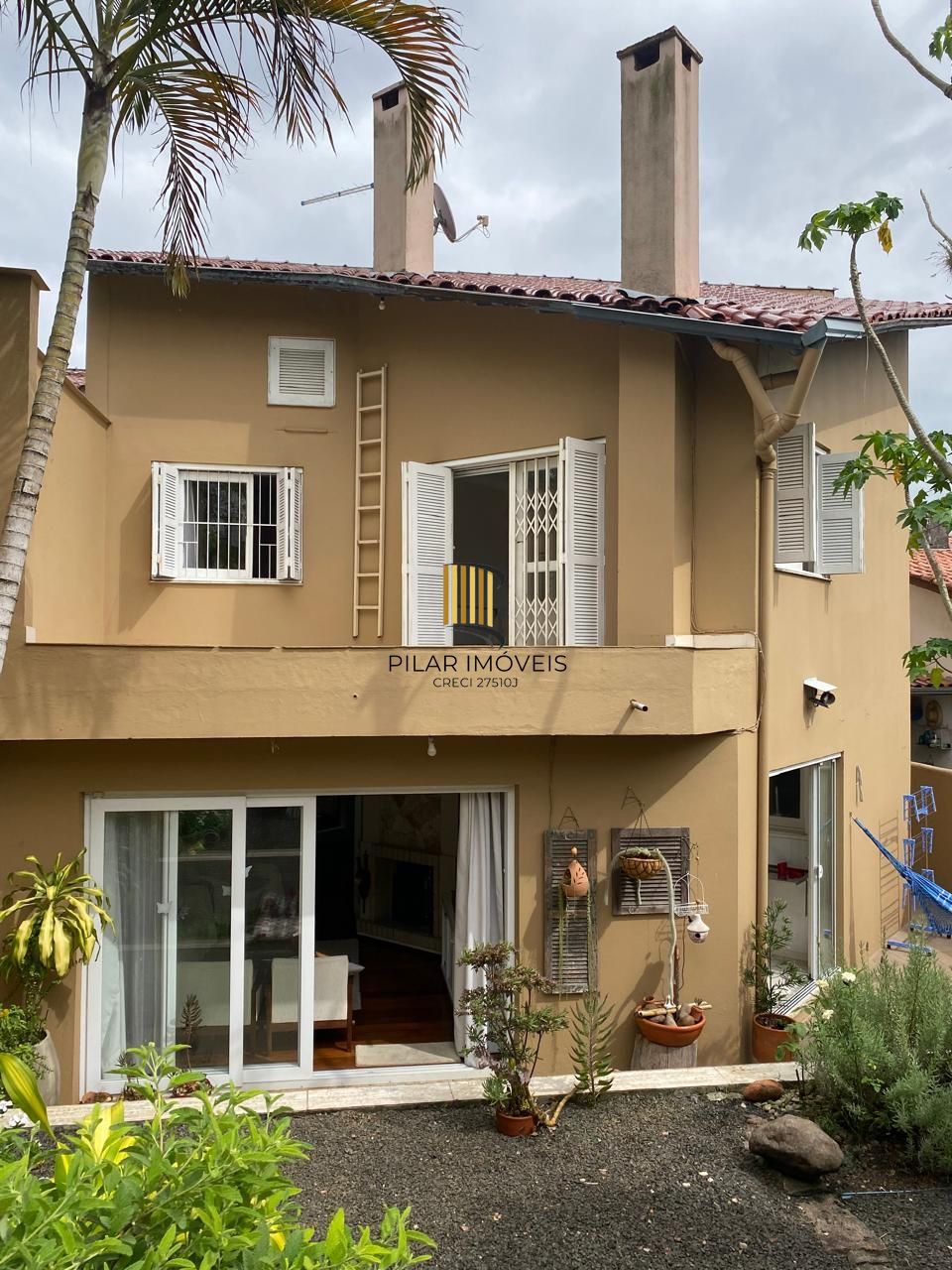 Casa 3 dormitórios no bairro Santo Antônio