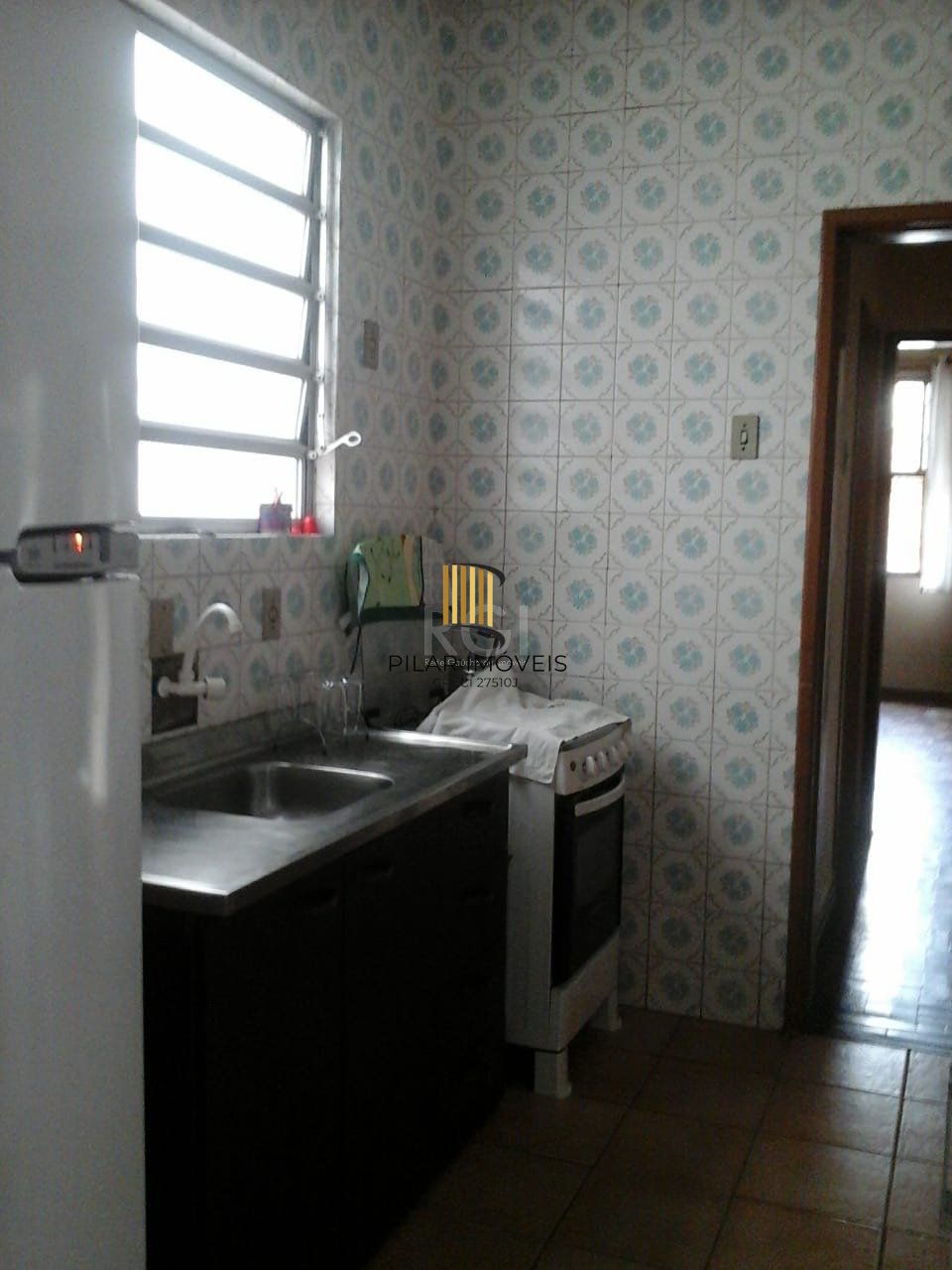 Casa para Venda - 250m², 5 dormitórios, 5 vagas - Jardim Botânico