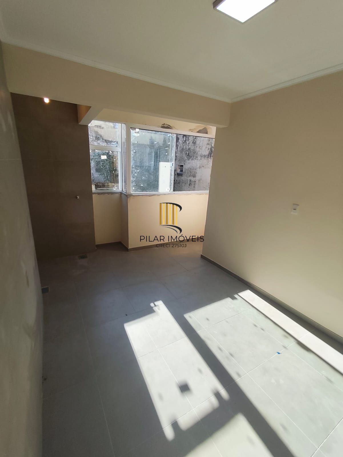 Apartamento 2 dormitórios no bairro Farroupilha
