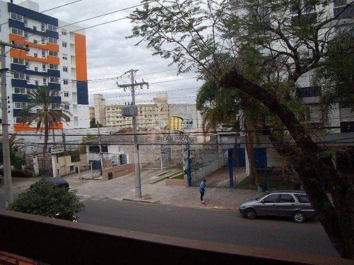 Casa para Venda - 93.71m², 3 dormitórios, sendo 1 suites, 3 vagas - Santana