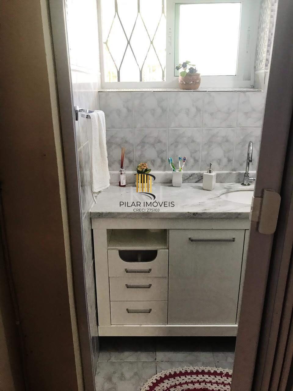 Apartamento para Venda - 101m², 2 dormitórios, 1 vaga - Medianeira