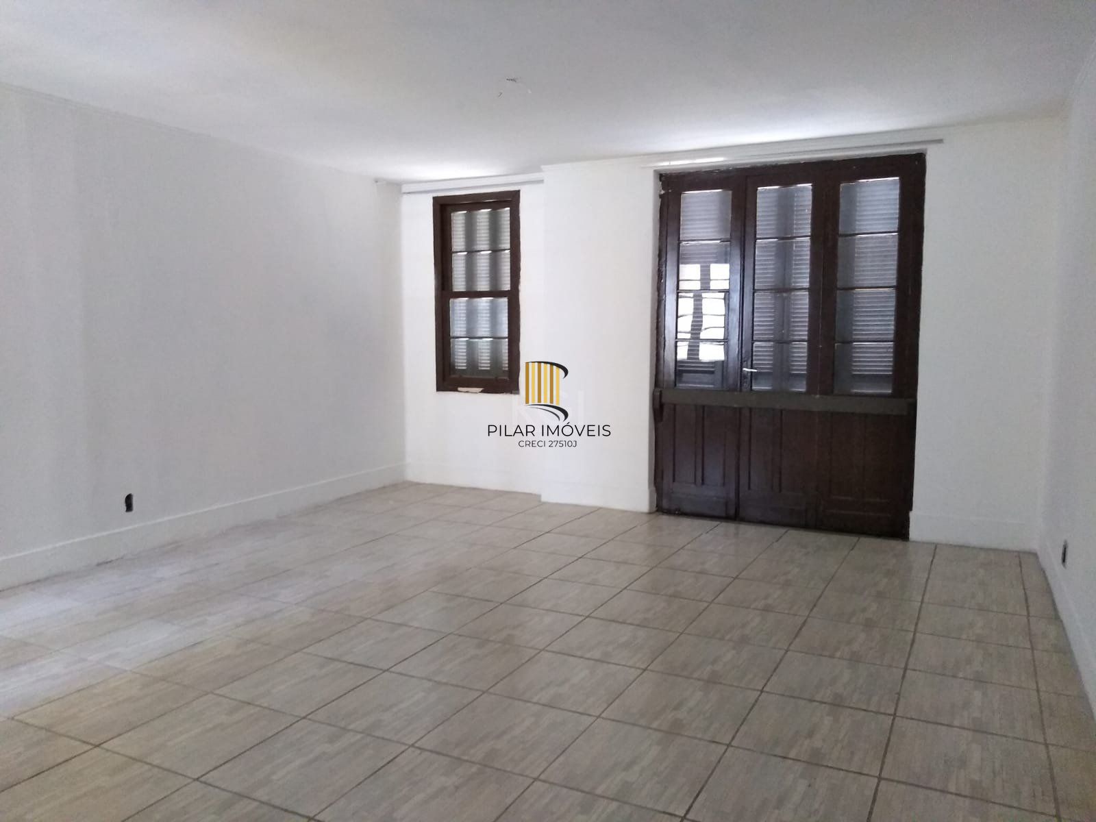 Casa para Venda - 124.36m², 3 dormitórios, sendo 2 suites, Santana - Pilar Imóveis