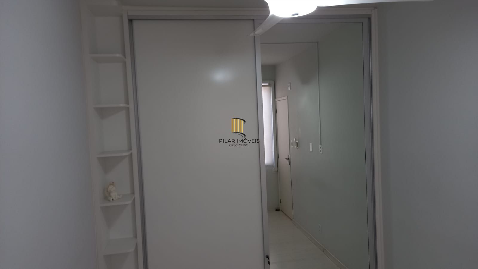 Descubra o charme e o conforto desta kitnet incrível para venda transformada em 1 dormitório no bairro Centro Histórico em Porto Alegre/RS.