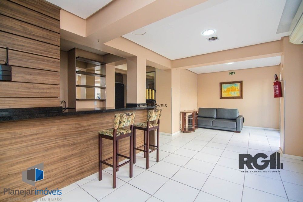 Apartamento de três quartos no Menino Deus