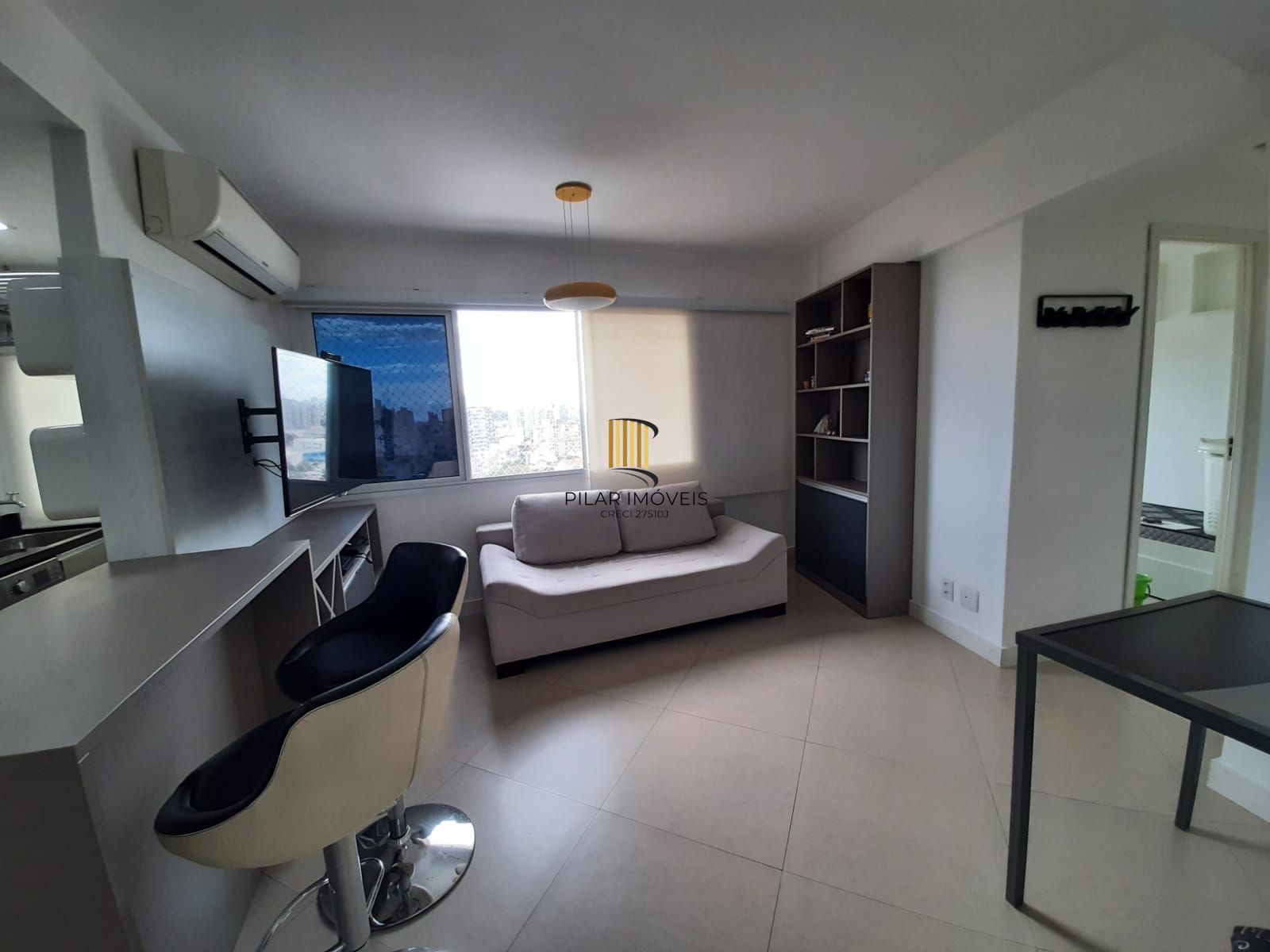 Apartamento 2 dormitórios no bairro Azenha