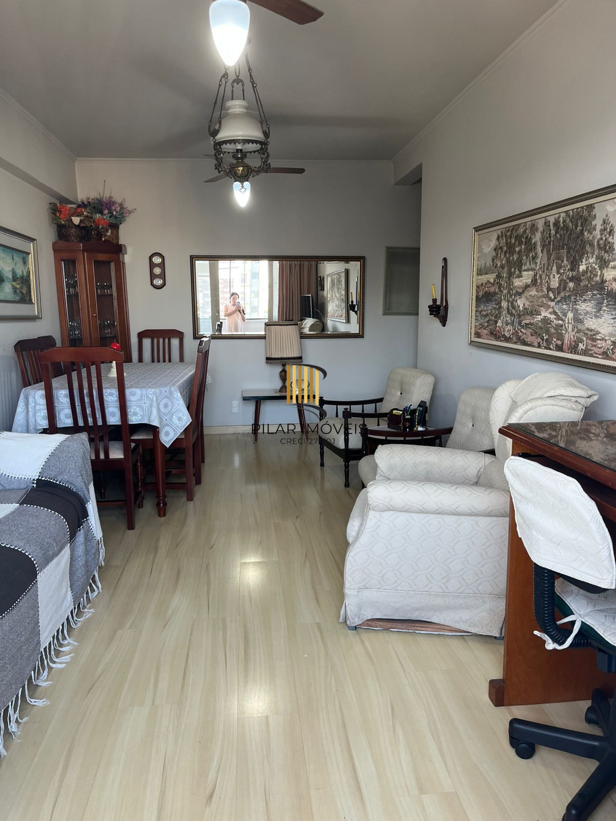 Apartamento 2 dormitórios no bairro Moinhos de Vento