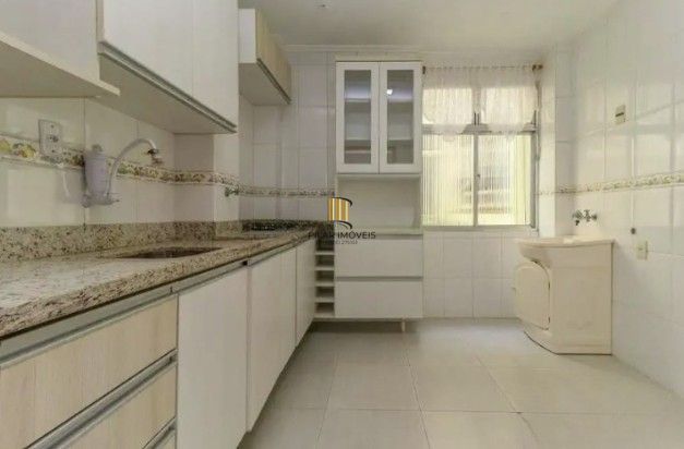 Apartamento 3 dormitórios no bairro Azenha