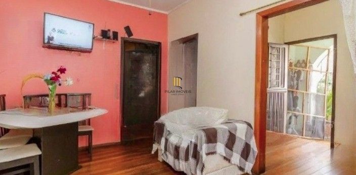 Casa 3 dormitórios no bairro Partenon