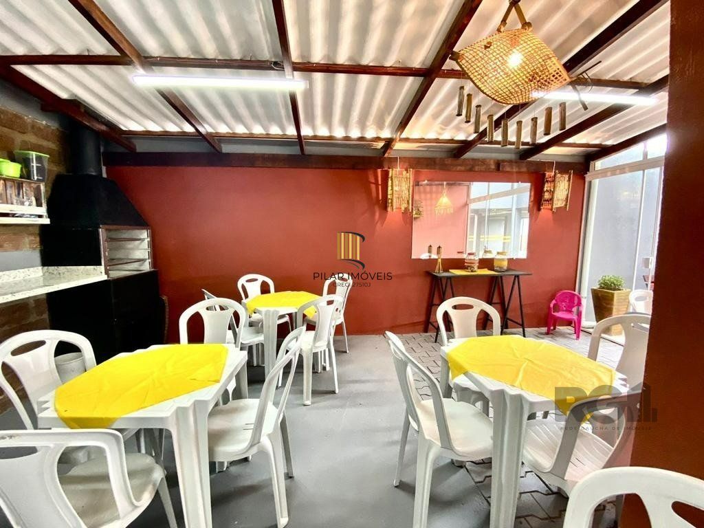 Apartamento 2 dormitórios no bairro Fiuza