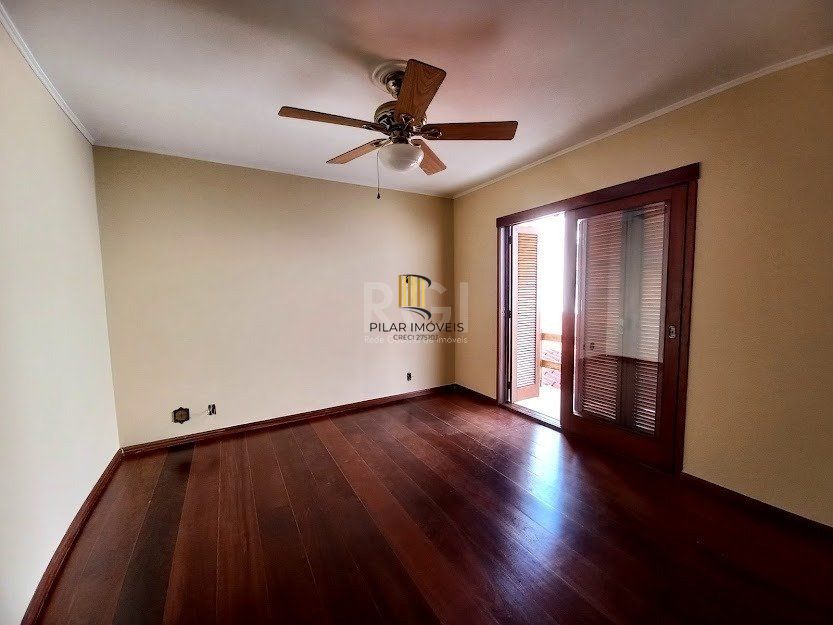 Casa para Venda - 224m², 3 dormitórios, sendo 1 suites, 3 vagas - Santana