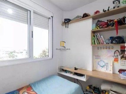 Apartamento de três quartos no Menino Deus