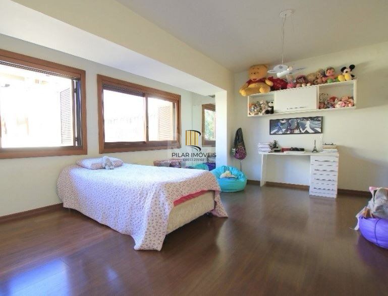 Casa para Venda - 395m², 3 dormitórios, sendo 3 suites, 2 vagas - Santana