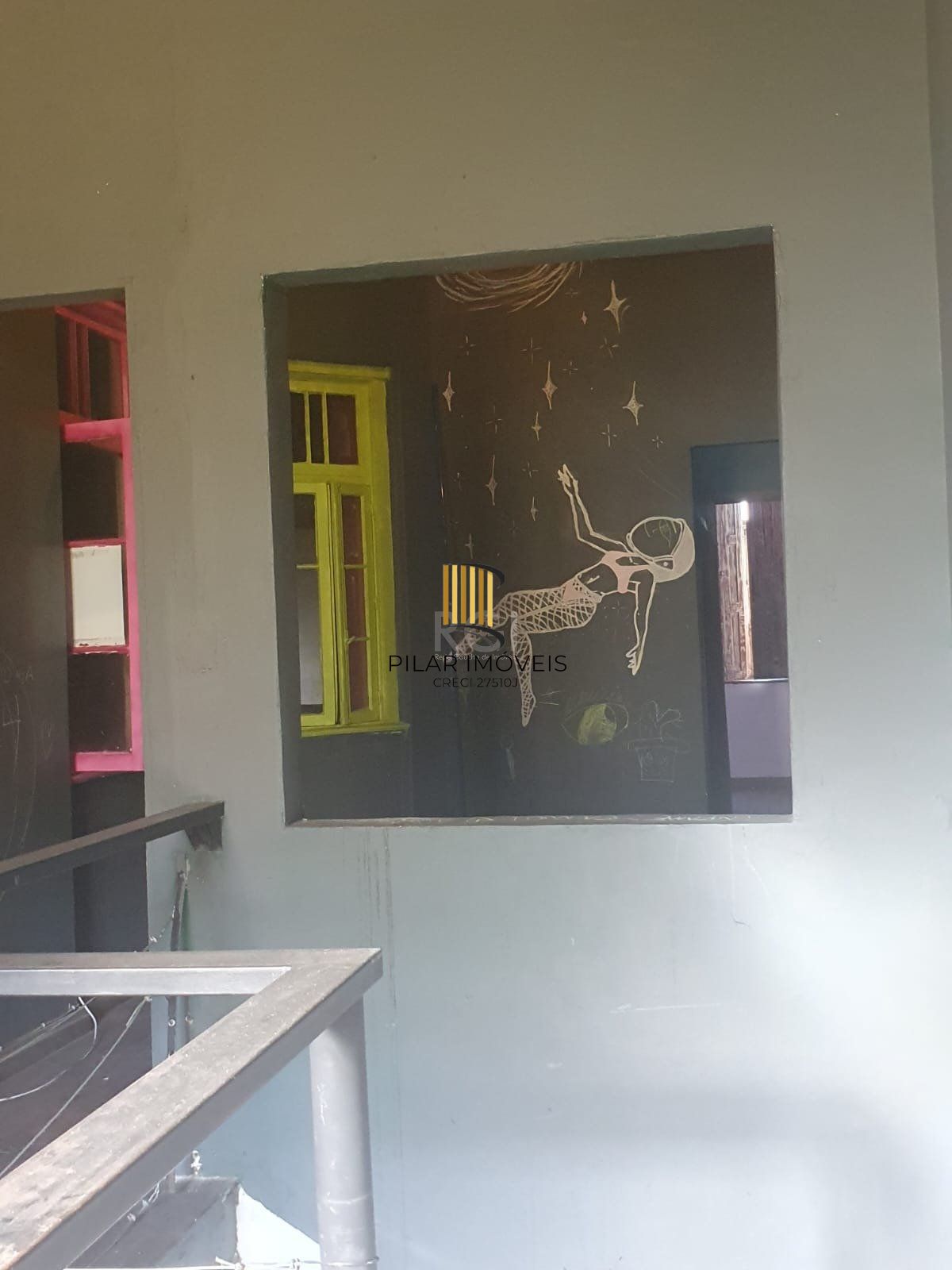 Casa para Venda - 242m², 3 dormitórios, 1 vaga - Cidade Baixa