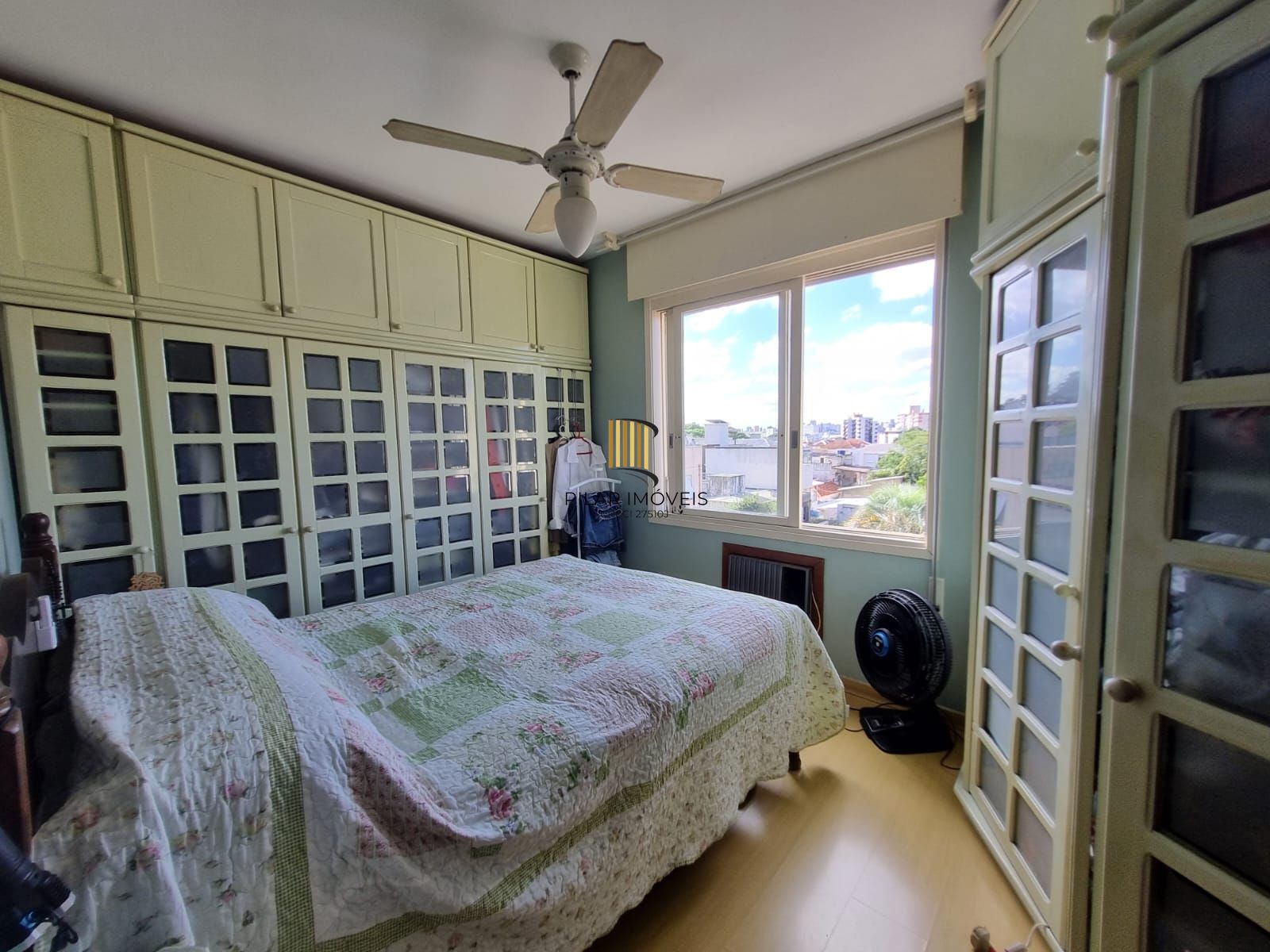 Apartamento cobertura de 1 dormitório no Bairro Santo Antonio