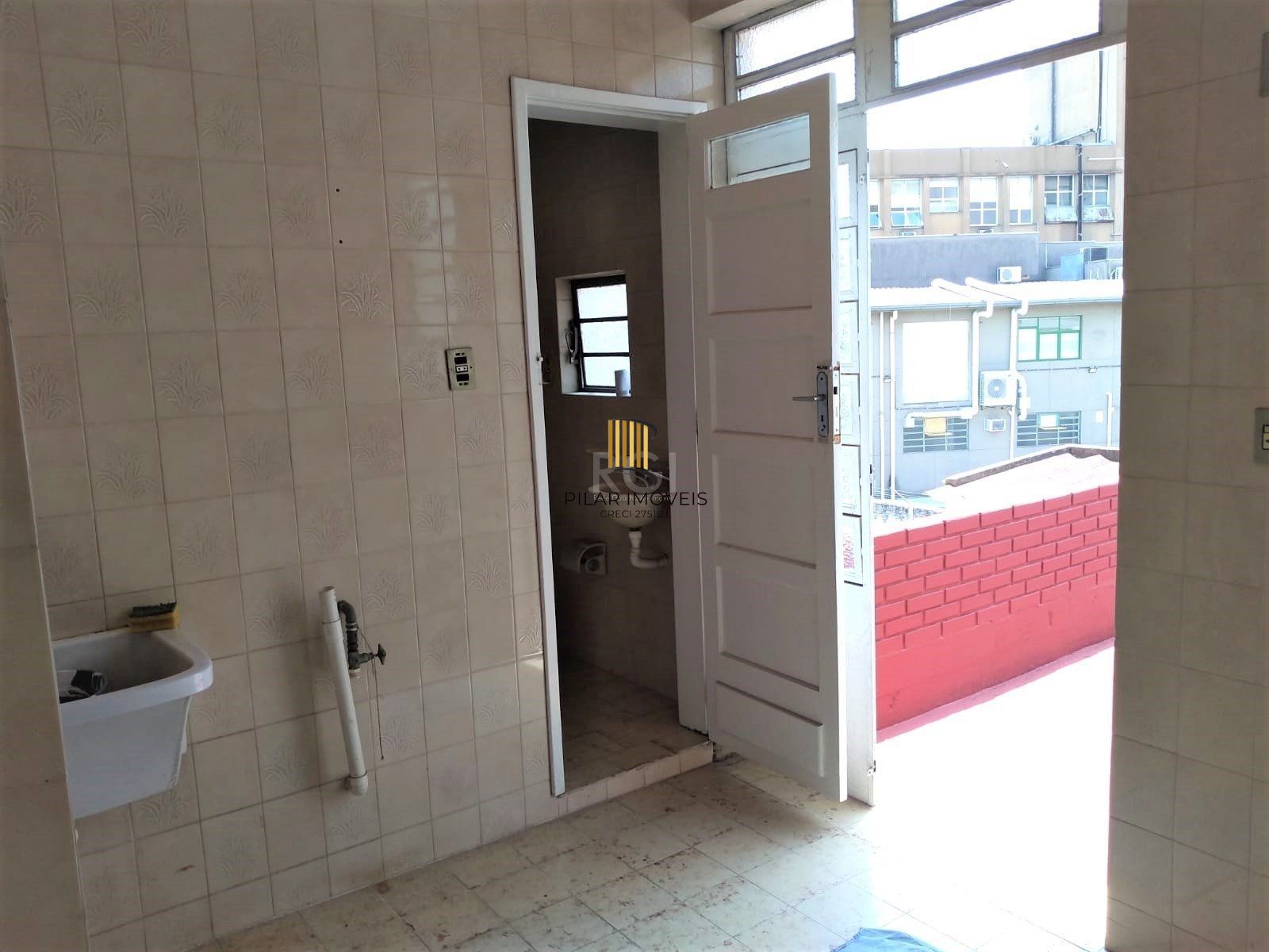 Casa para Venda - 124.36m², 3 dormitórios, sendo 2 suites, Santana