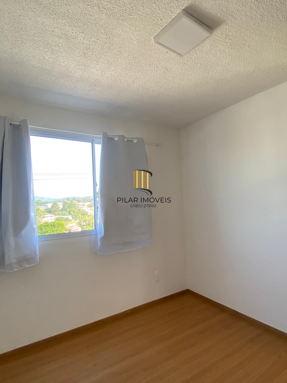 Apartamento 2 dormitórios no bairro Cecília