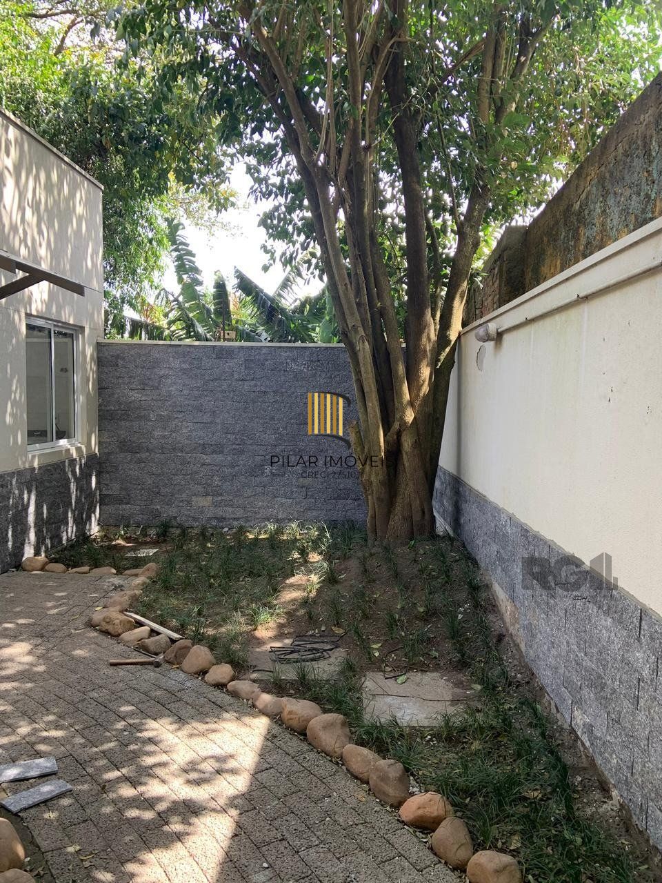 Apartamento para Venda - 36m², 1 dormitório, 1 vaga - Santo Antonio