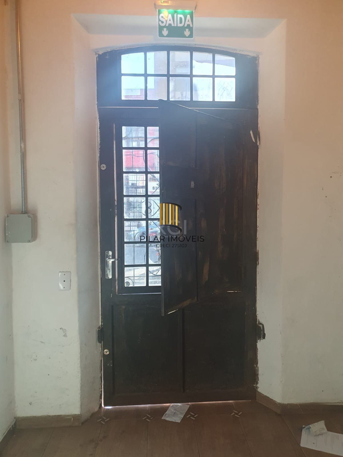 Casa para Venda - 242m², 3 dormitórios, 1 vaga - Cidade Baixa