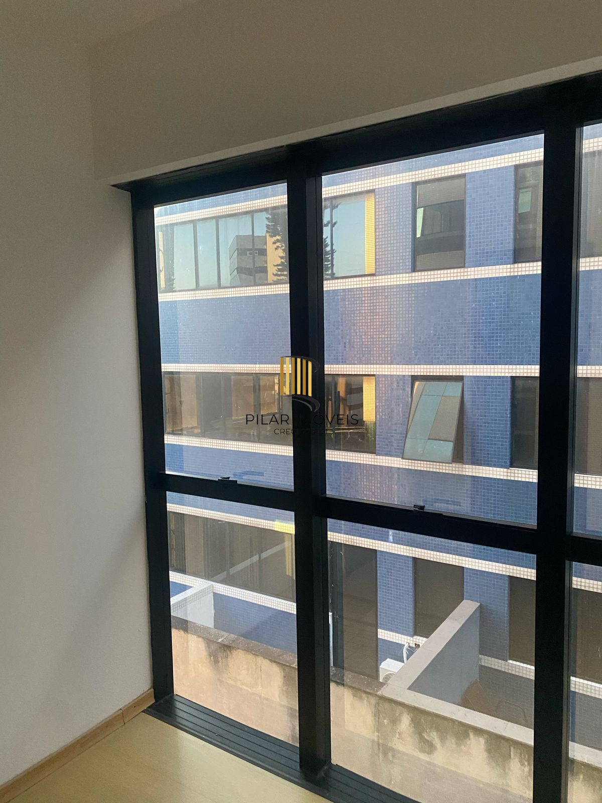 Sala Comercial 1 dormitório no bairro Auxiliadora