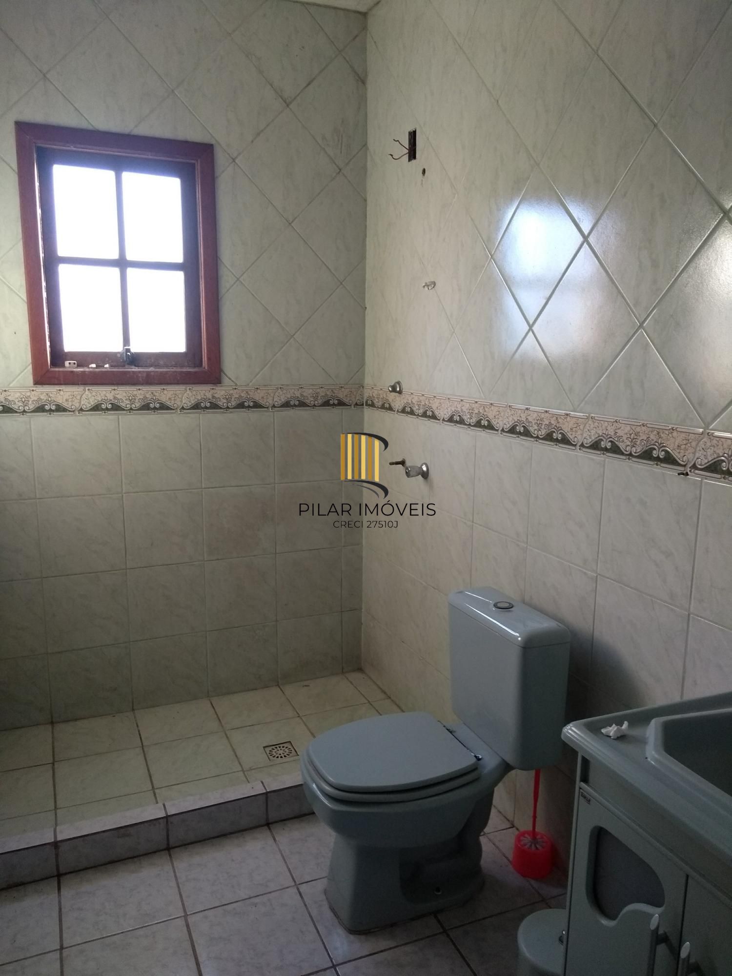 Predio para Venda - 291m², 3 dormitórios, sendo 2 suites, 1 vaga - Partenon
