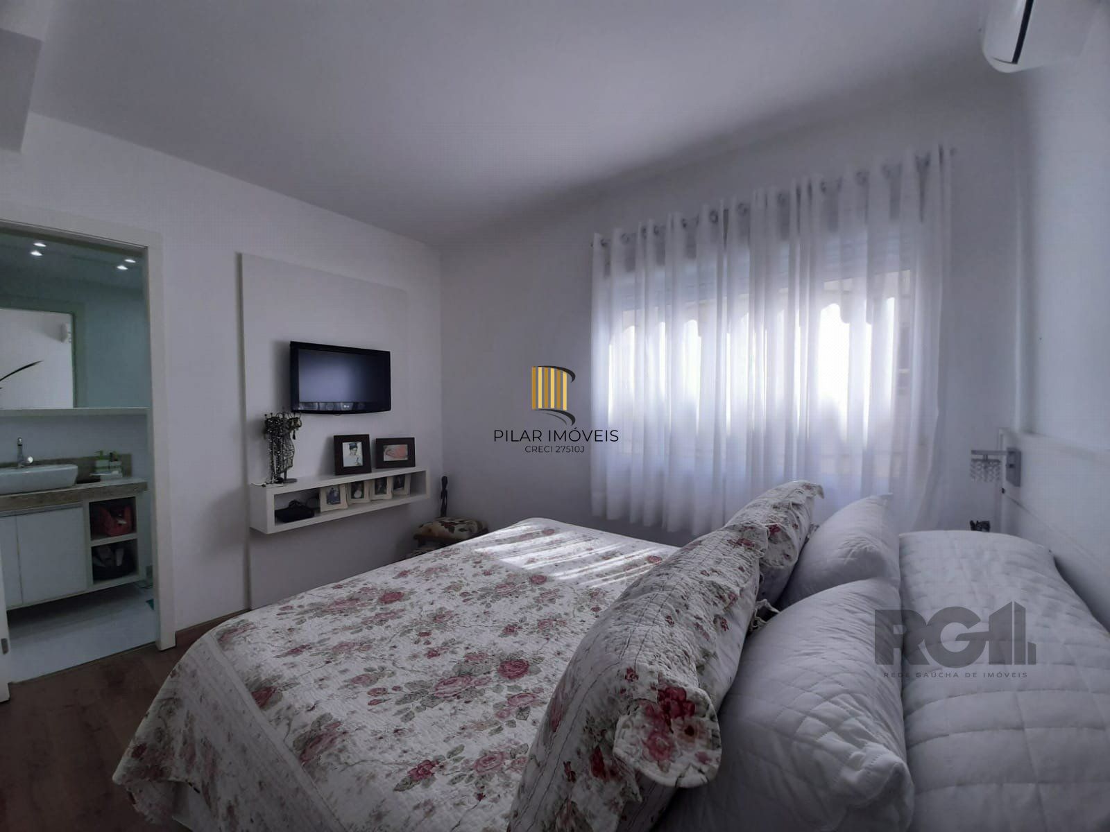 Apartamento 2 dormitórios no bairro Azenha