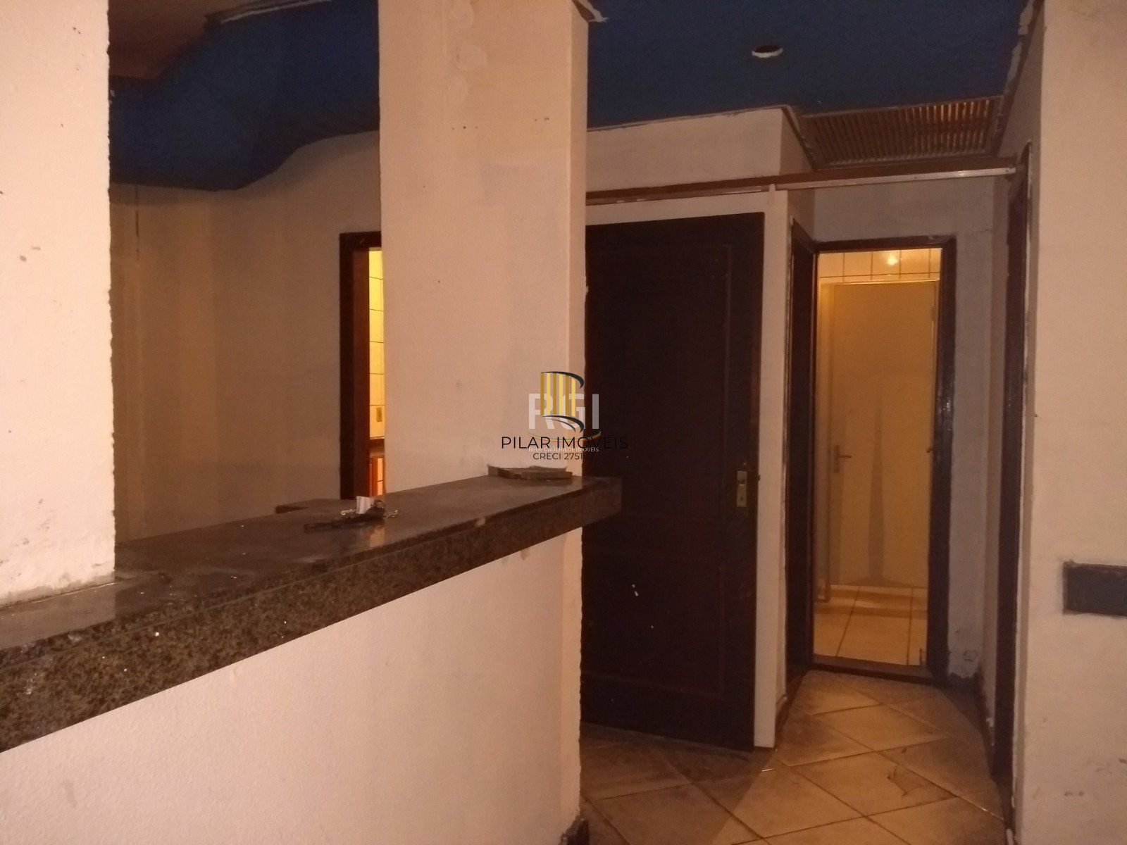 Loja para Venda - 244.56m², 0 dormitórios, Cidade Baixa
