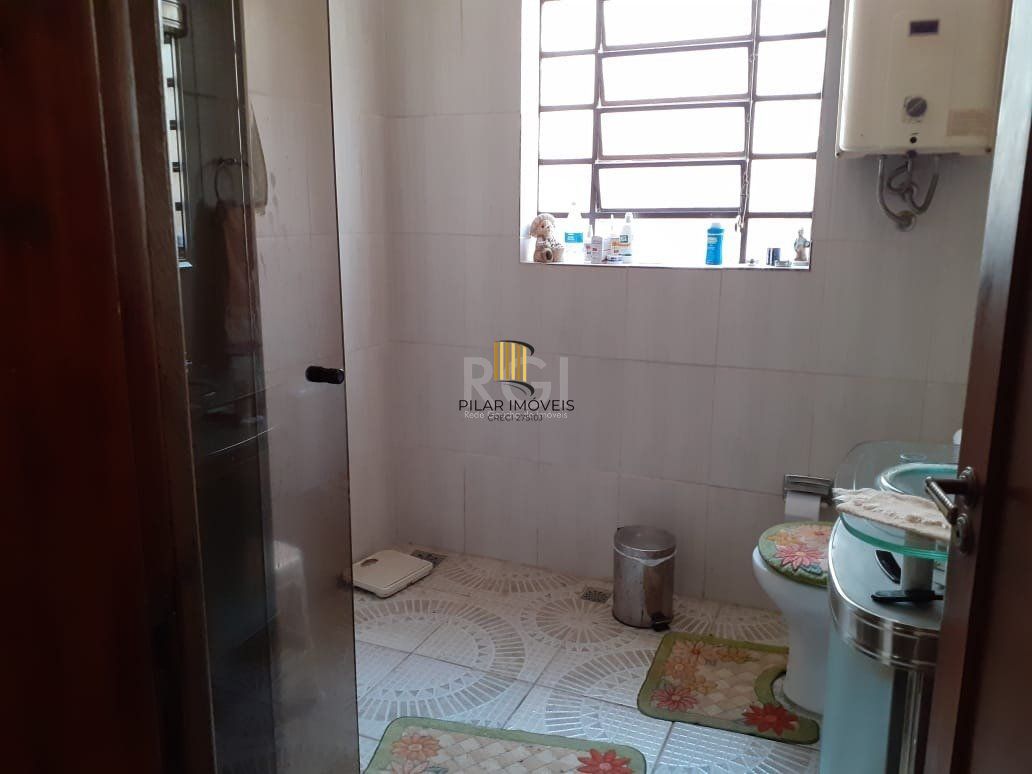 Casa para Venda - 120m², 3 dormitórios, 1 vaga - Santa Tereza