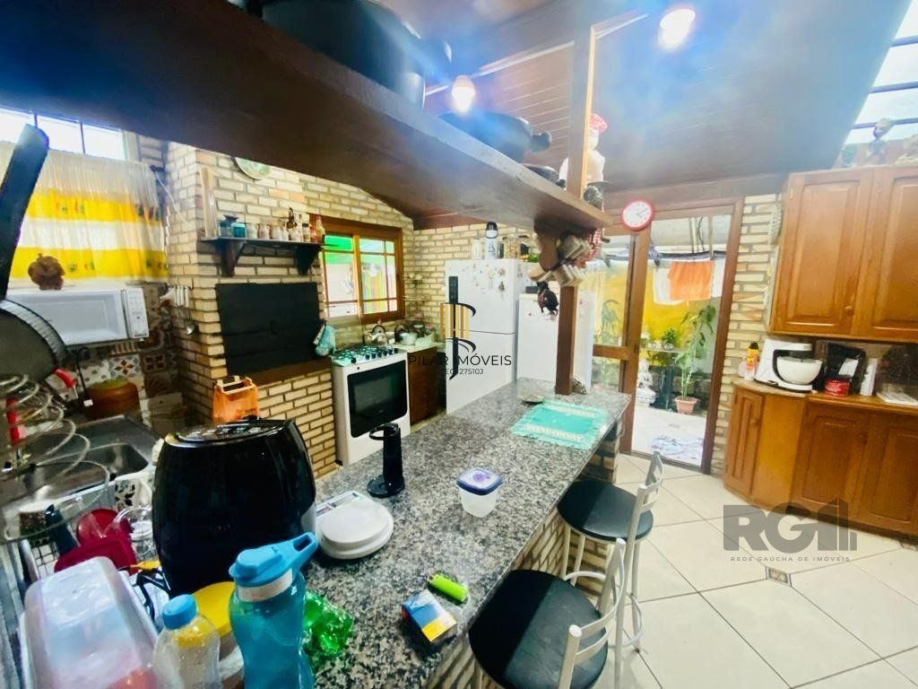 Casa de Condomínio 2 dormitórios no bairro Hípica