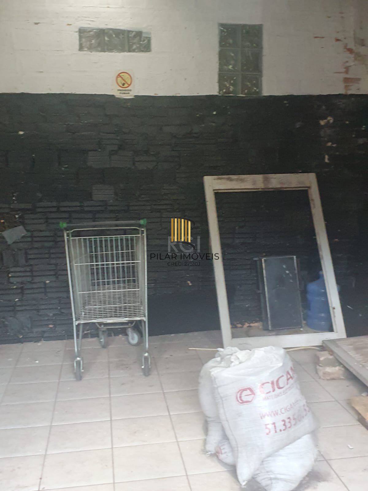 Casa para Venda - 242m², 3 dormitórios, 1 vaga - Cidade Baixa