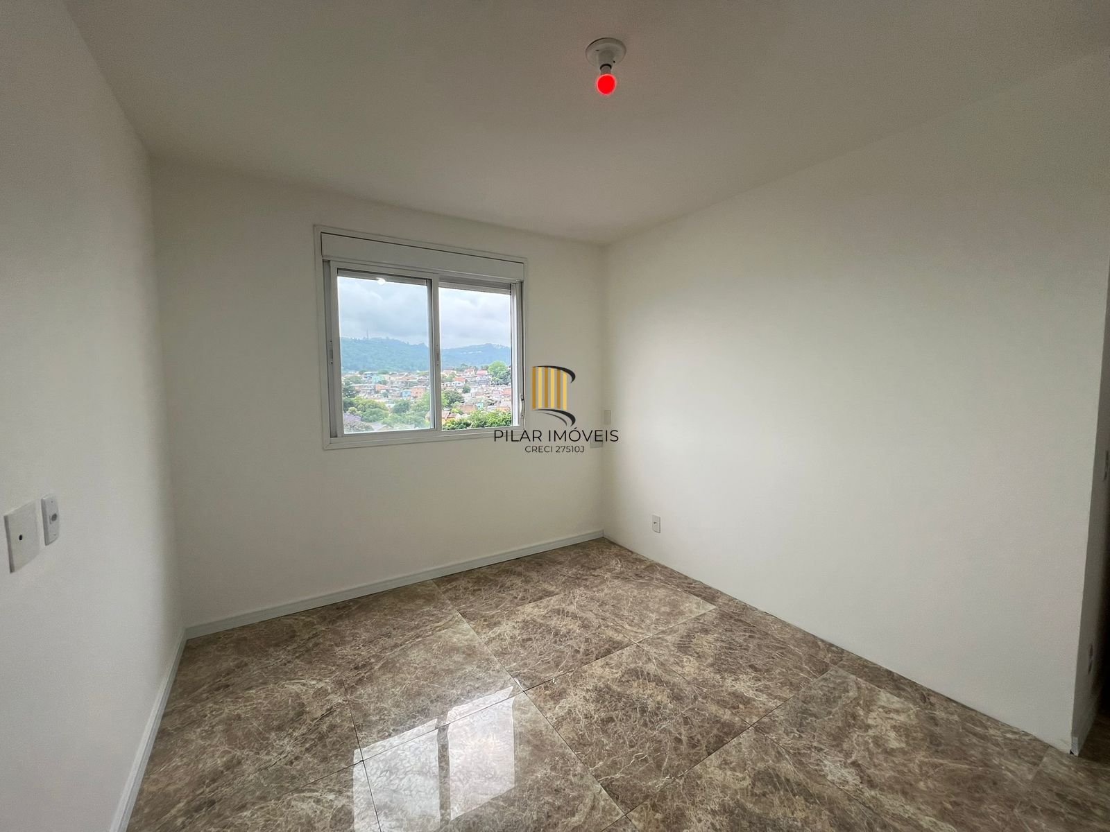 Apartamento 2 dormitórios no bairro Cavalhada