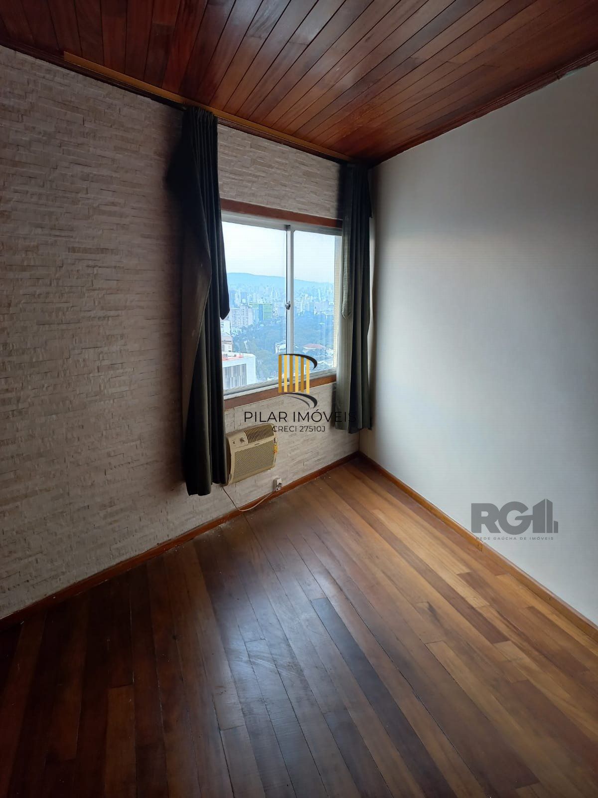 Apartamento de 2 dormitórios no centro venda