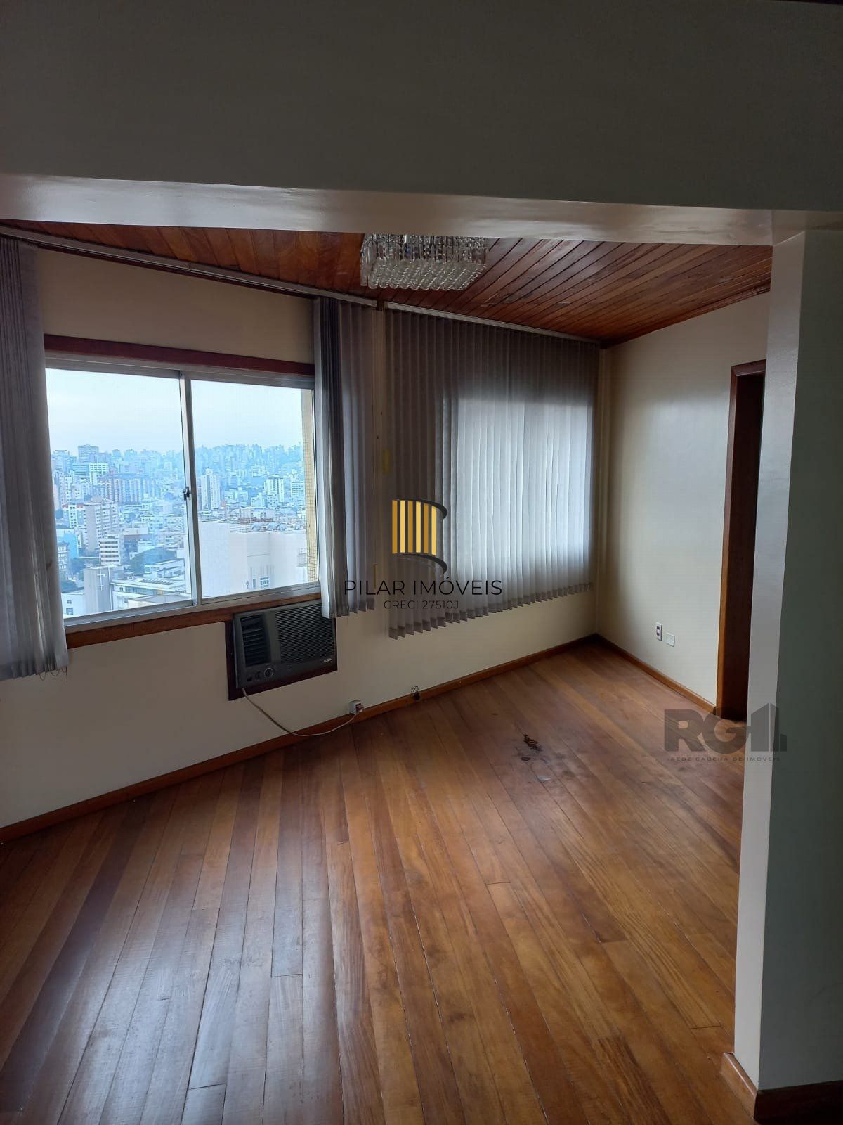 Apartamento de 2 dormitórios no centro venda