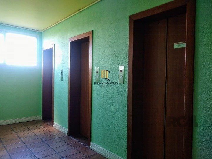 Apartamento de 2 dormitórios no centro venda