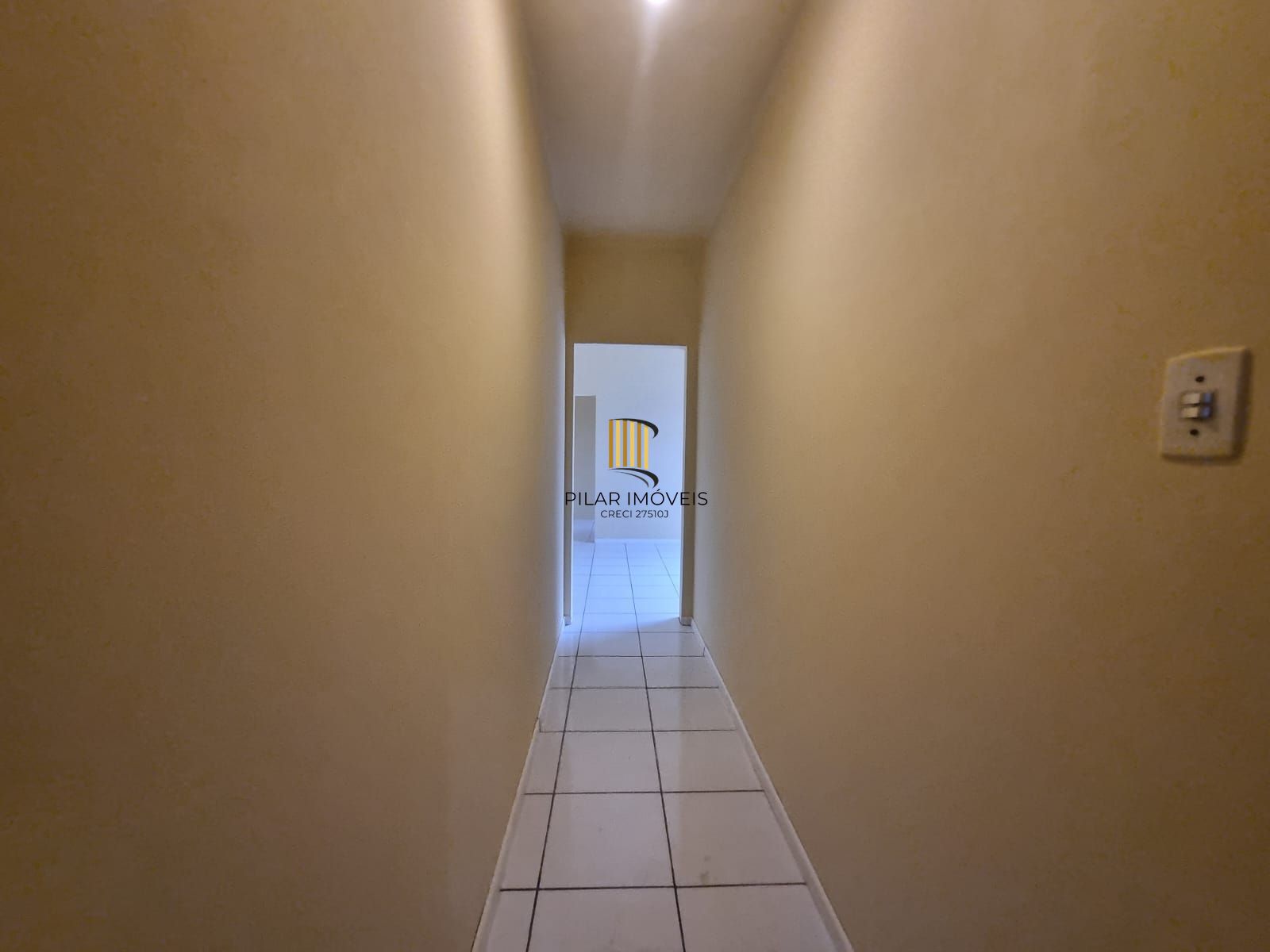 Apartamento de 2 dormitórios no bairro Santana