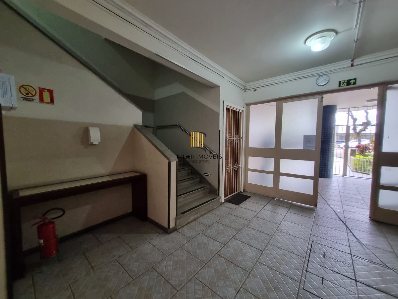 Apartamento de 3 dormitórios para venda no Bairro Azenha