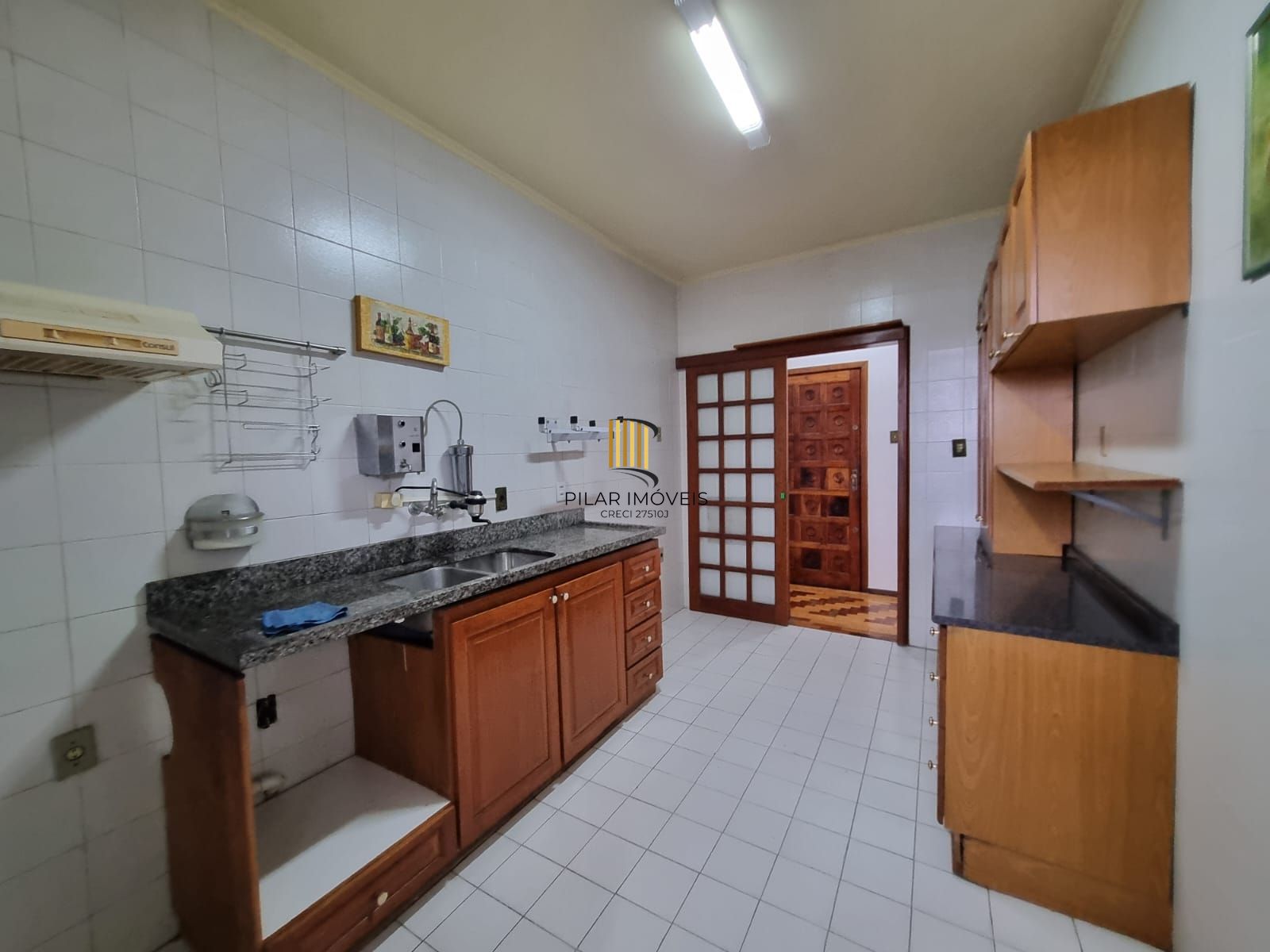 Apartamento de 3 dormitórios para venda no Bairro Azenha