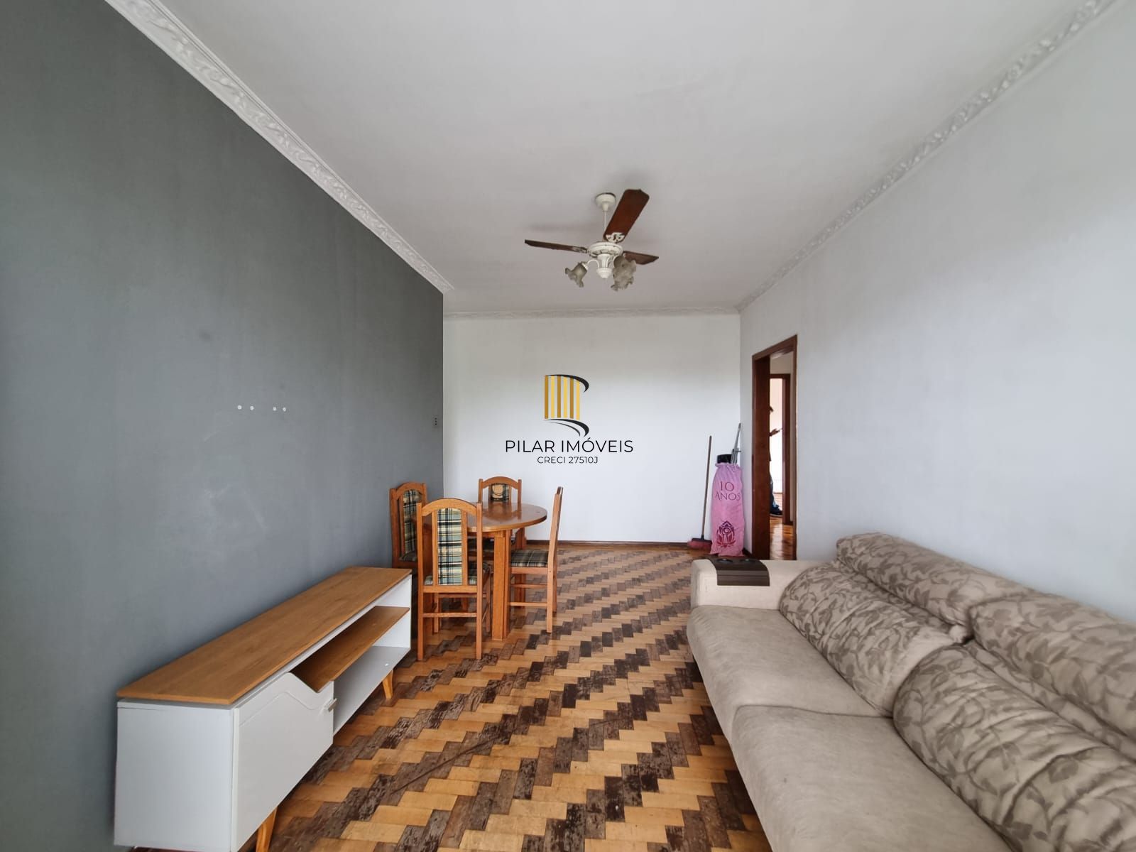 Apartamento de 3 dormitórios para venda no Bairro Azenha