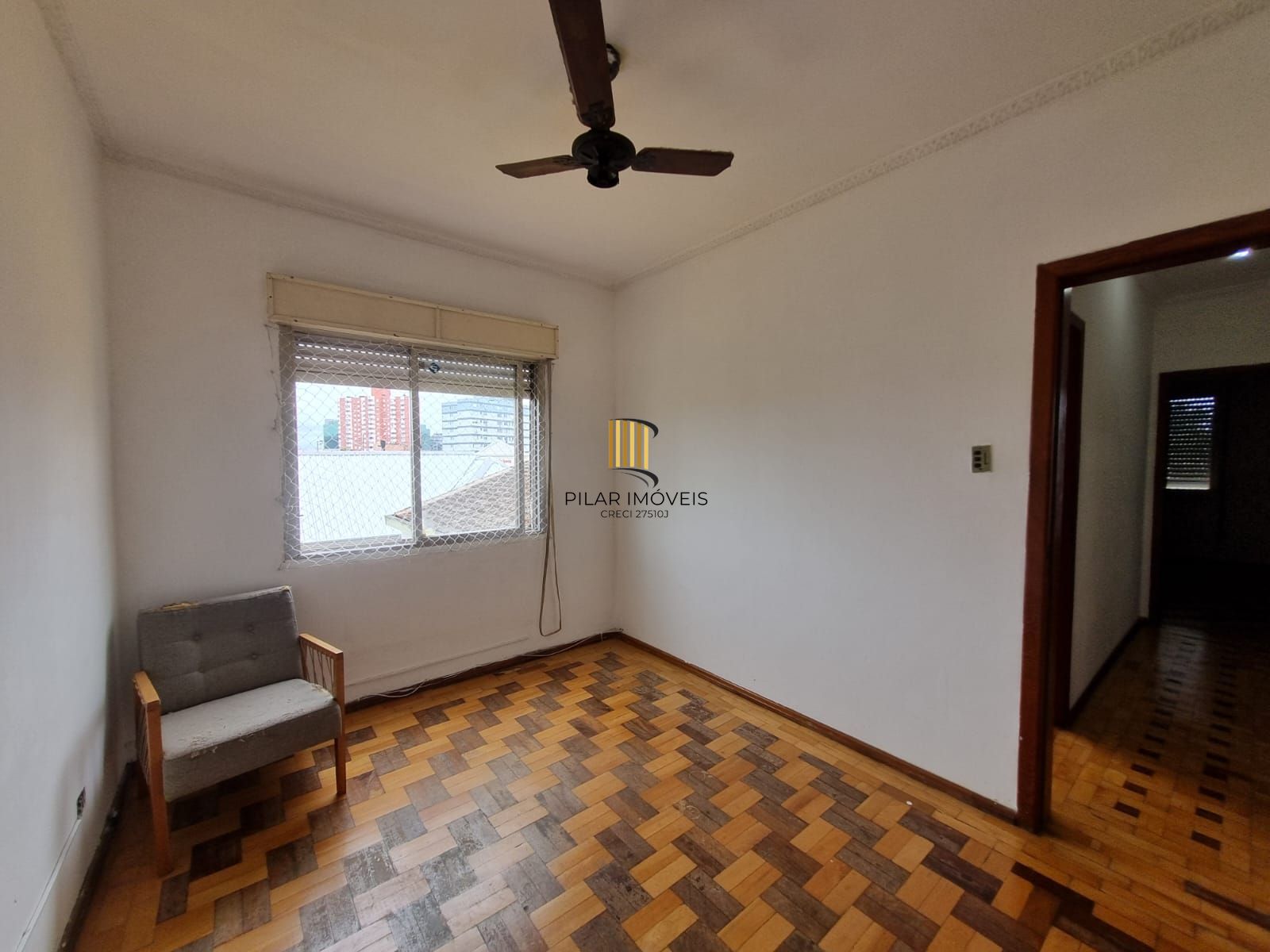 Apartamento de 3 dormitórios para venda no Bairro Azenha