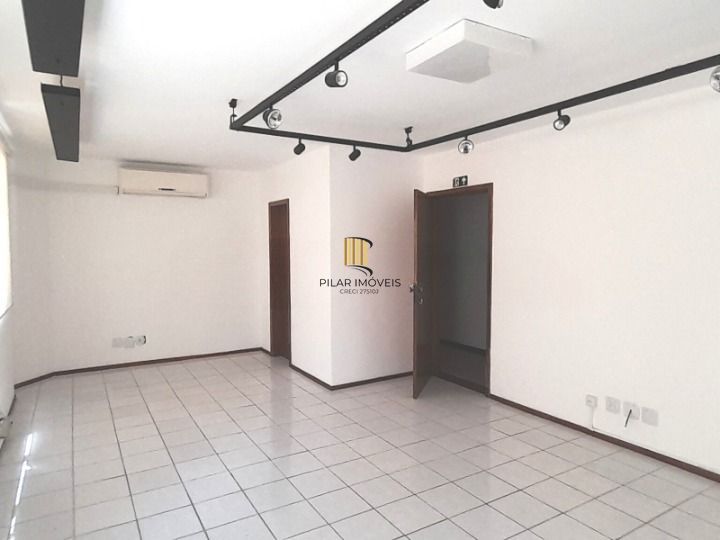 Sala comercial, no bairro Floresta, para venda
