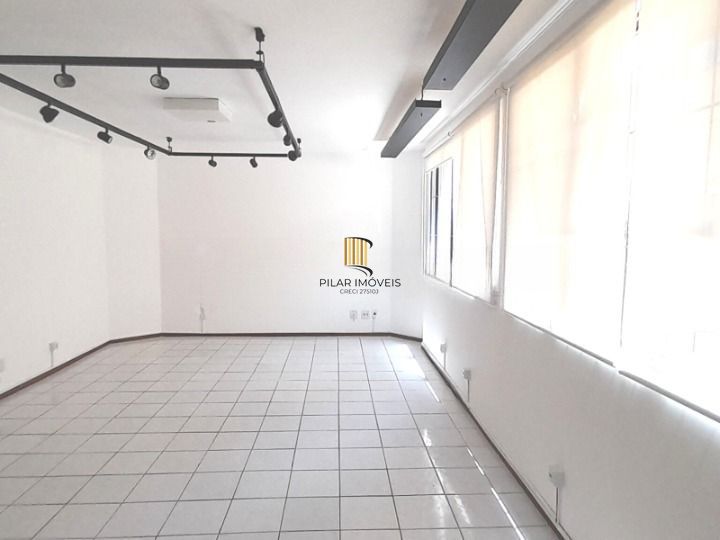 Sala comercial, no bairro Floresta, para venda
