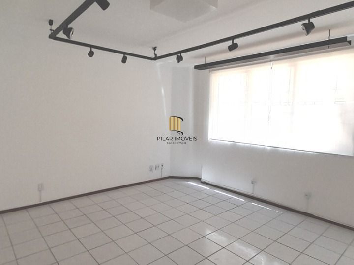 Sala comercial, no bairro Floresta, para venda - Pilar Imóveis