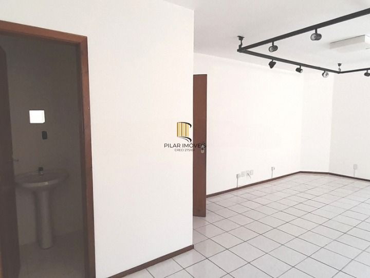 Sala comercial, no bairro Floresta, para venda