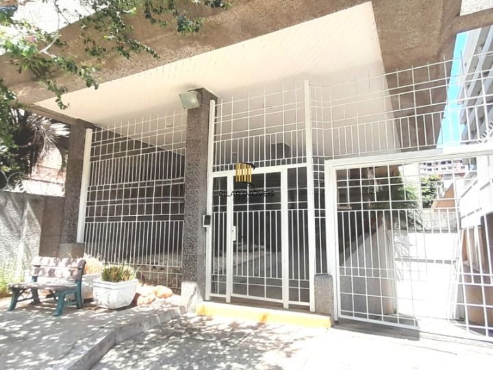 Sala comercial, no bairro Floresta, para venda