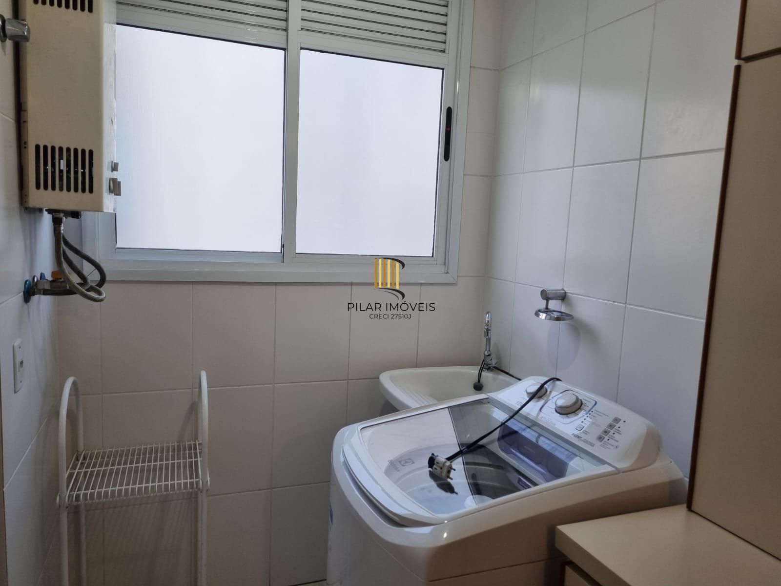 Apartamento de 3 dormitórios, sendo 1 suíte, no bairro Santo Antonio.