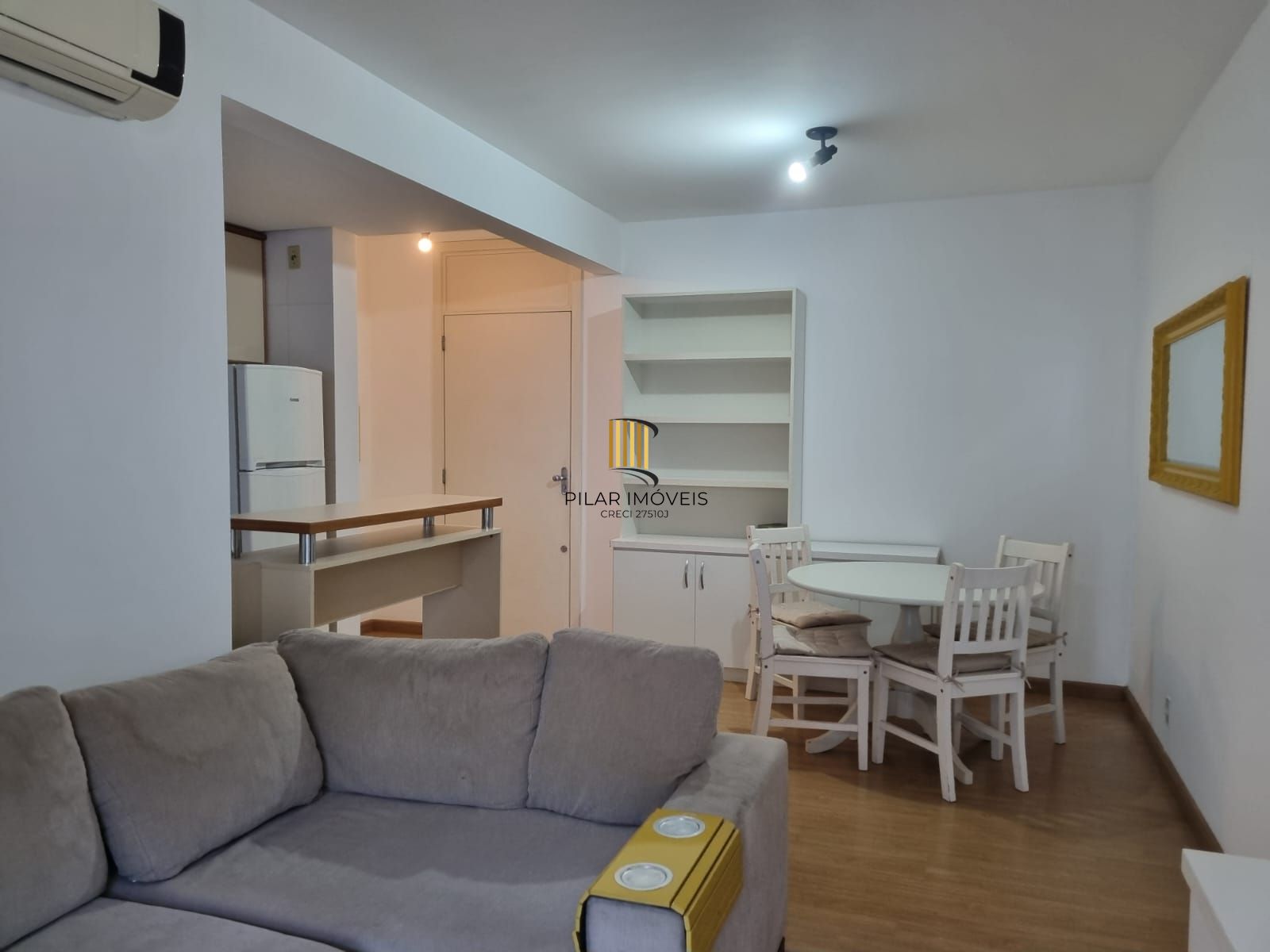 Apartamento de 3 dormitórios, sendo 1 suíte, no bairro Santo Antonio.