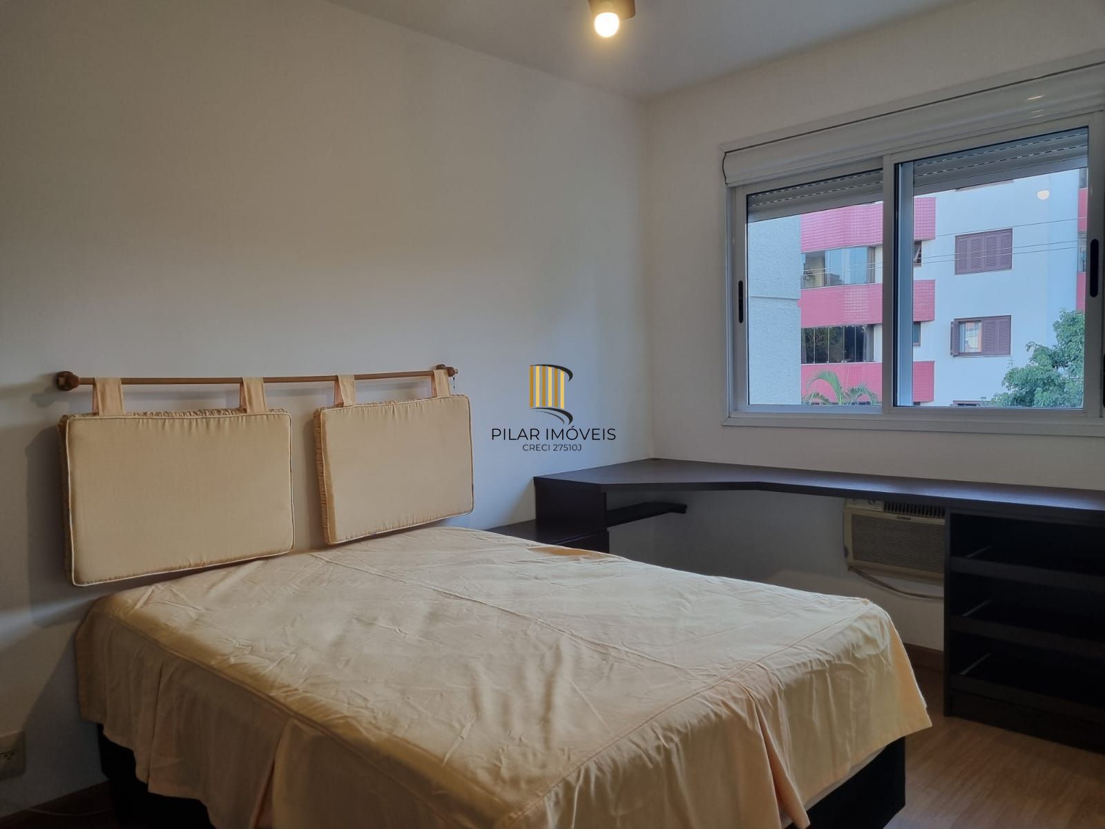 Apartamento de 3 dormitórios, sendo 1 suíte, no bairro Santo Antonio.