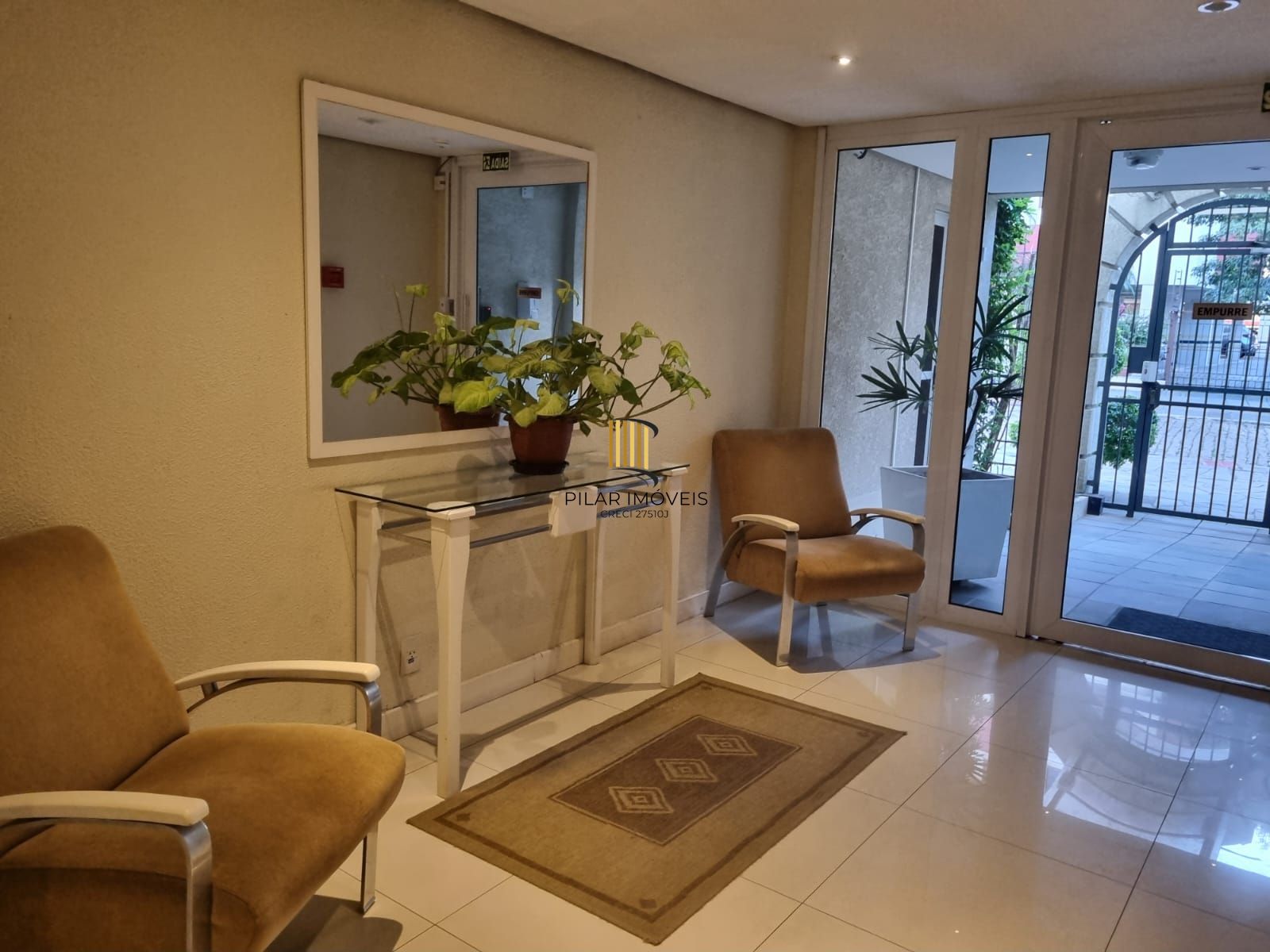 Apartamento de 3 dormitórios, sendo 1 suíte, no bairro Santo Antonio.