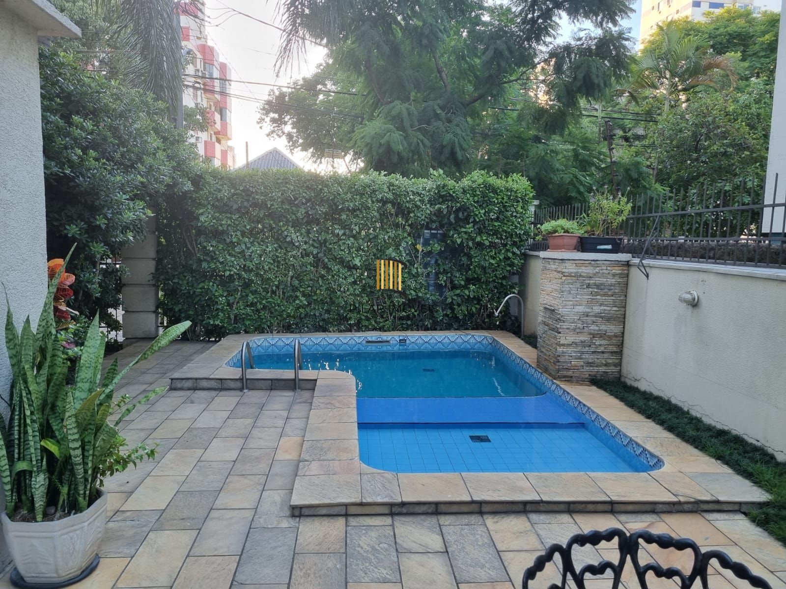 Apartamento de 3 dormitórios, sendo 1 suíte, no bairro Santo Antonio.