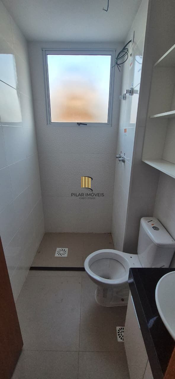 Apartamento, 2d com vaga, bairro Morro Santana